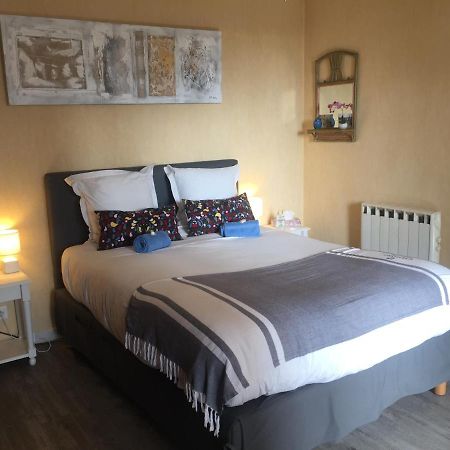Charmant Appartement Bord De Mer, Plage Cagnes-sur-Mer Exterior foto