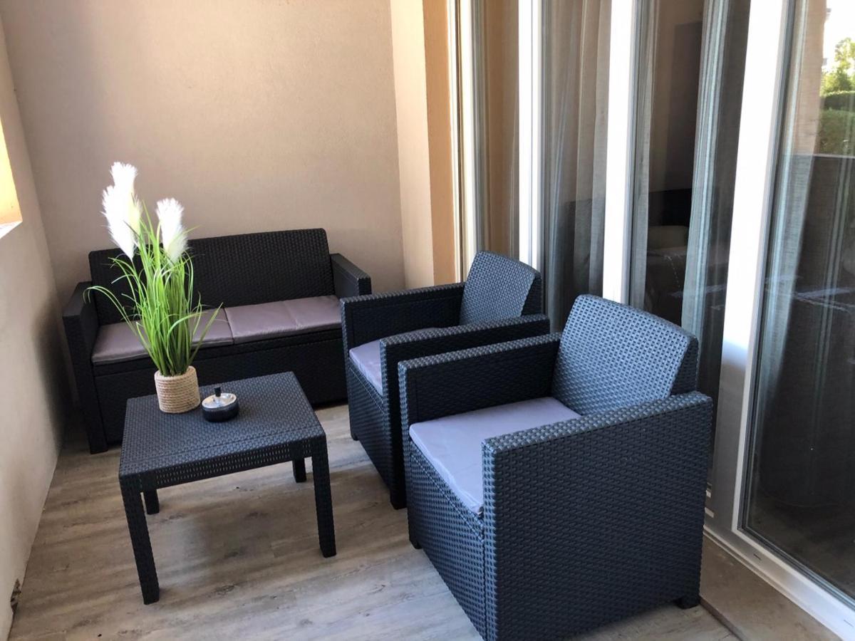 Charmant Appartement Bord De Mer, Plage Cagnes-sur-Mer Exterior foto